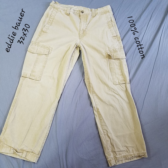Eddie Bauer Other - Eddie Bauer pants tan khaki pants 32x30 excellent condition